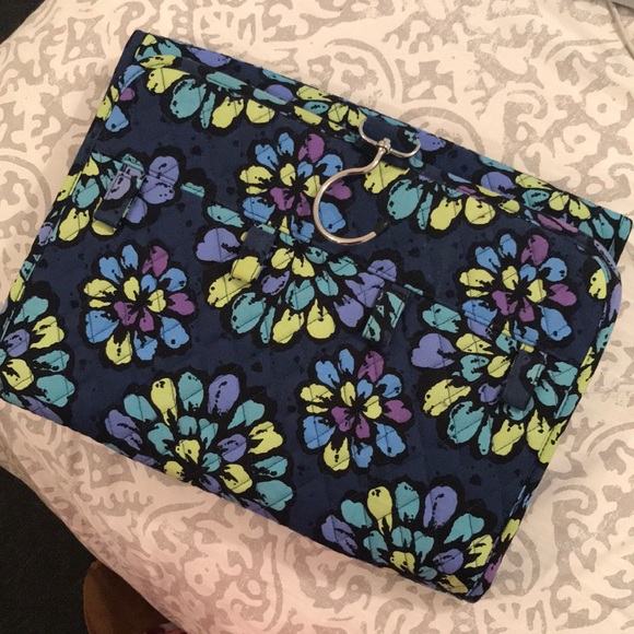 Vera Bradley Other - Vera Bradley hanging jewelry organizer